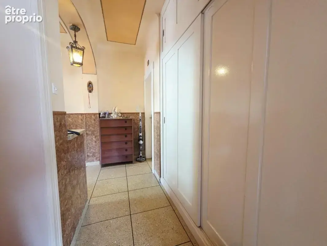 Maison 4 pièces de 110 m² avec grand terrain et dépendances — Stiring- - photo 11