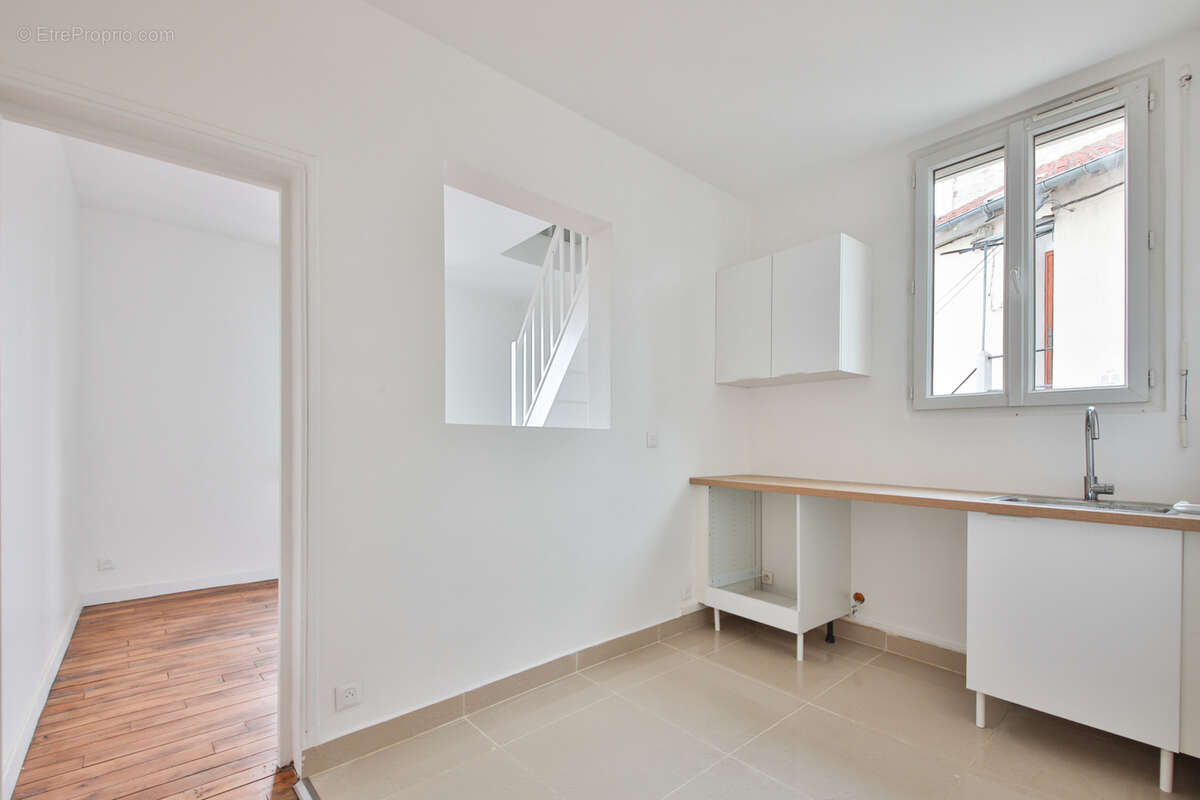 Appartement à NANTERRE