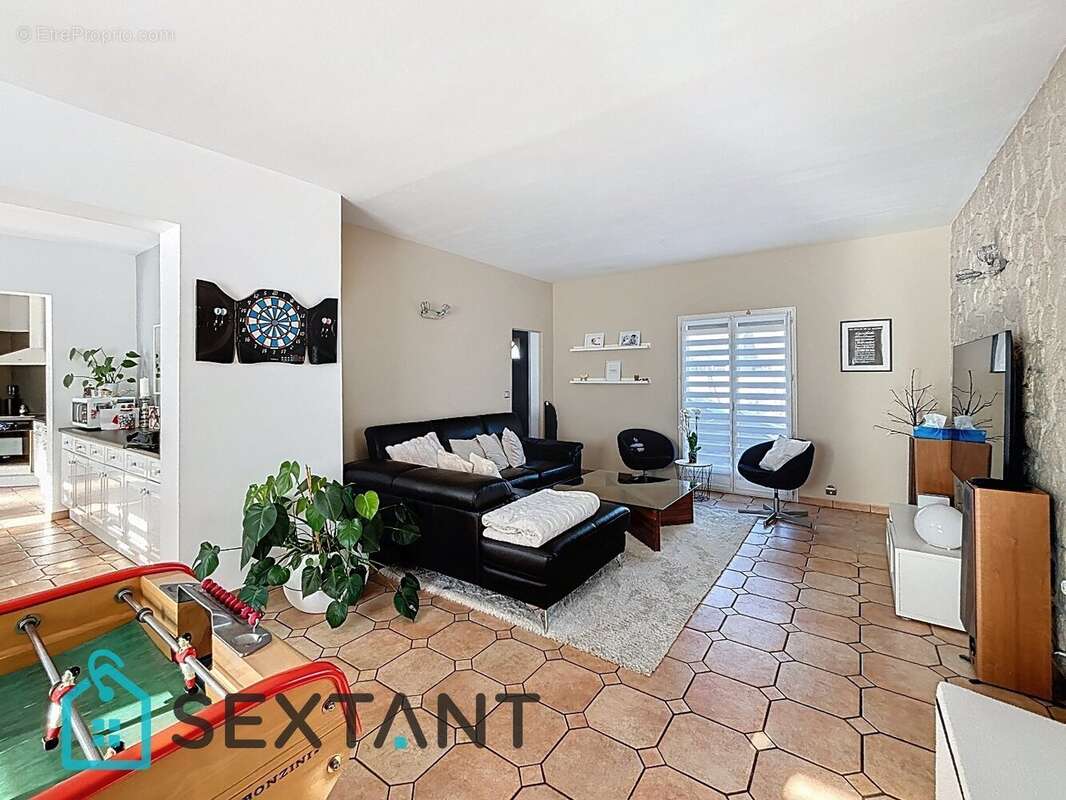 Maison à SOTTEVILLE-LES-ROUEN