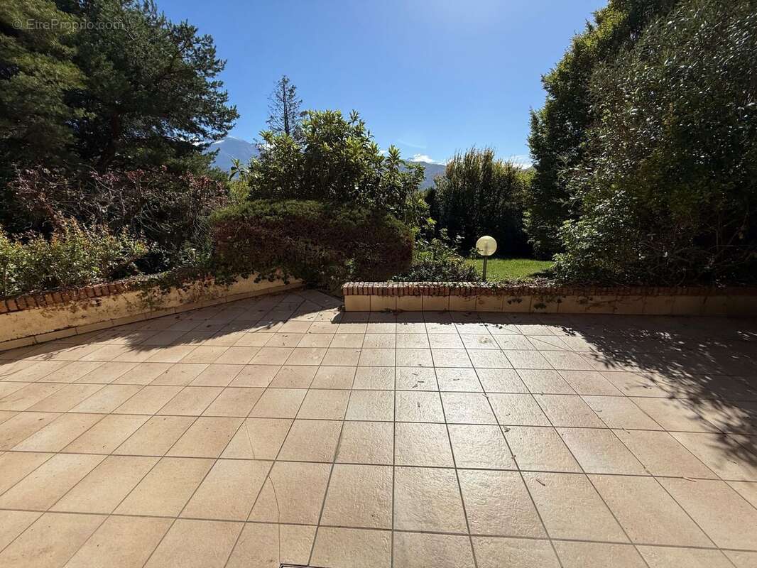 Maison à MONTBONNOT-SAINT-MARTIN