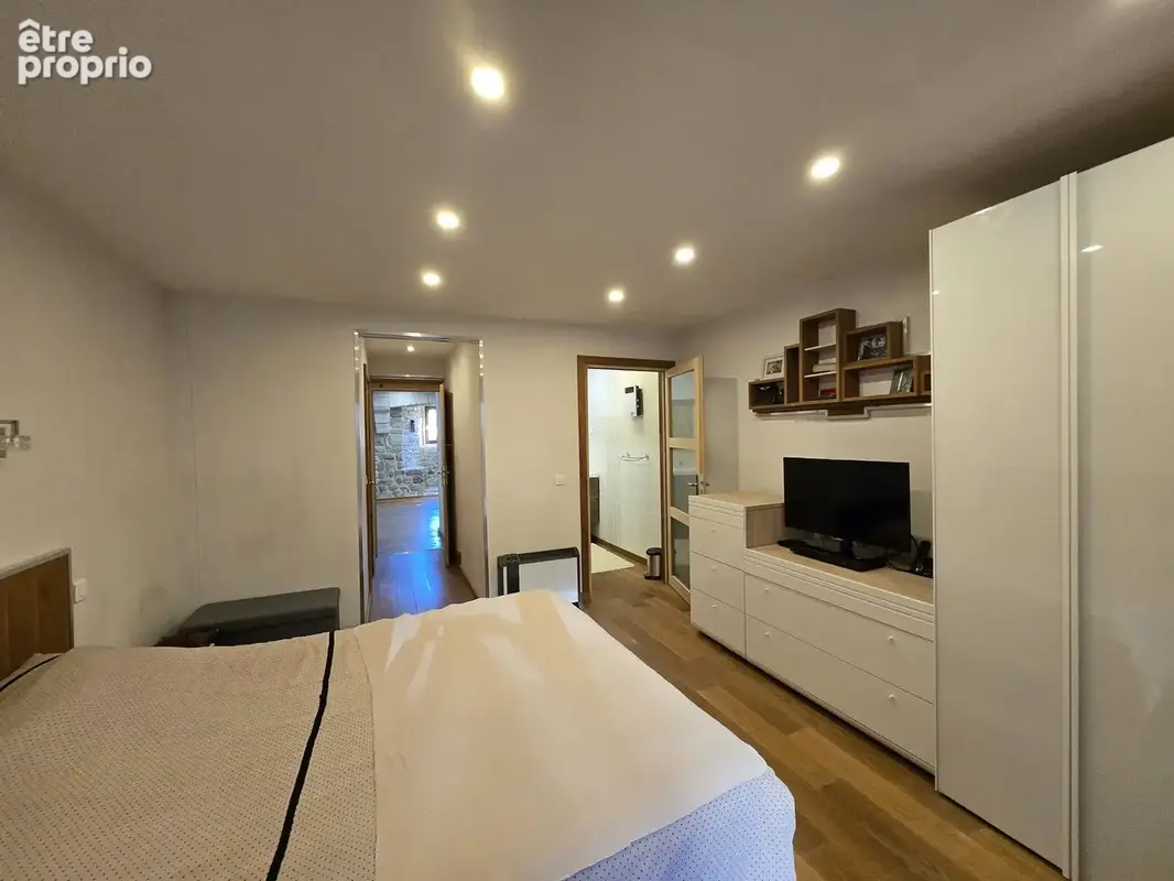 Roujan  maison de ville d’exception — charme, volumes & art de vivre - photo 17