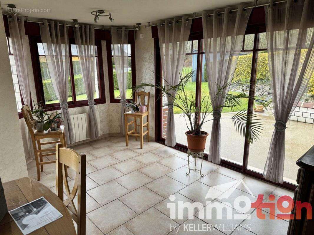 Maison à BLANGY-SUR-BRESLE