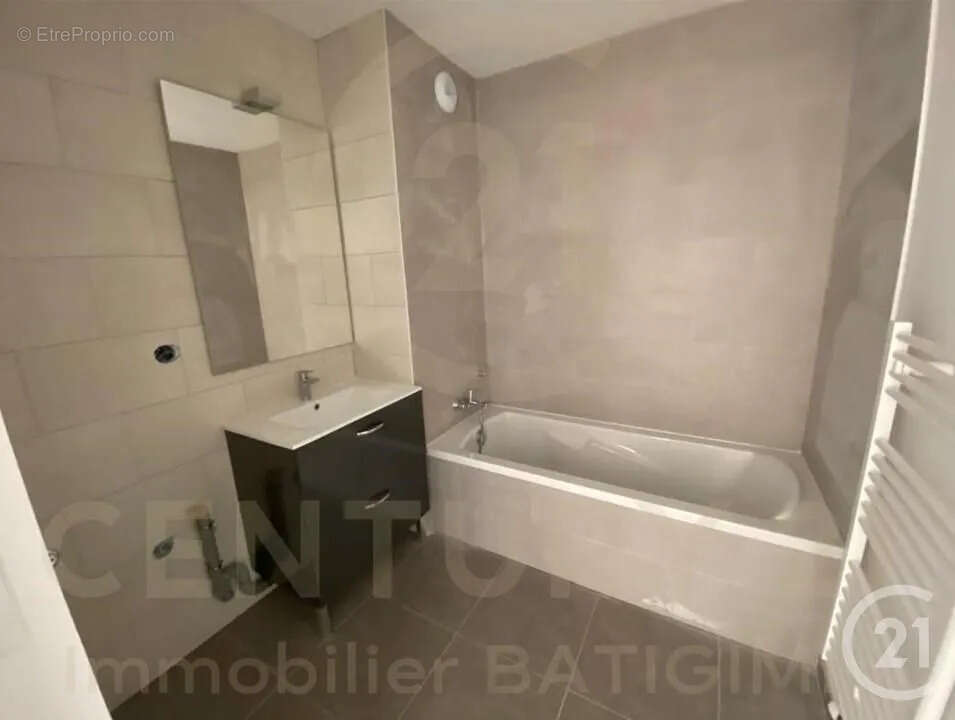Appartement à BOURGOIN-JALLIEU