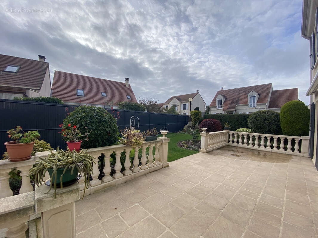 Maison à ATTAINVILLE