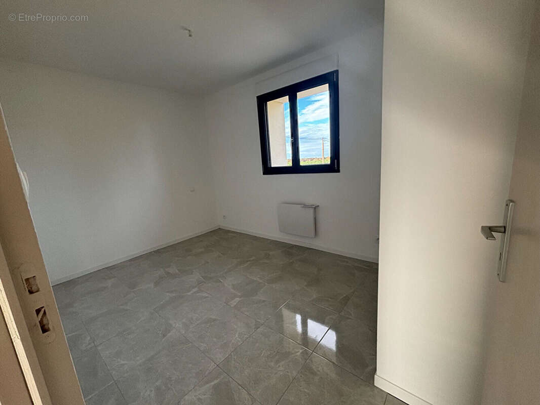 Maison à MAZEROLLES