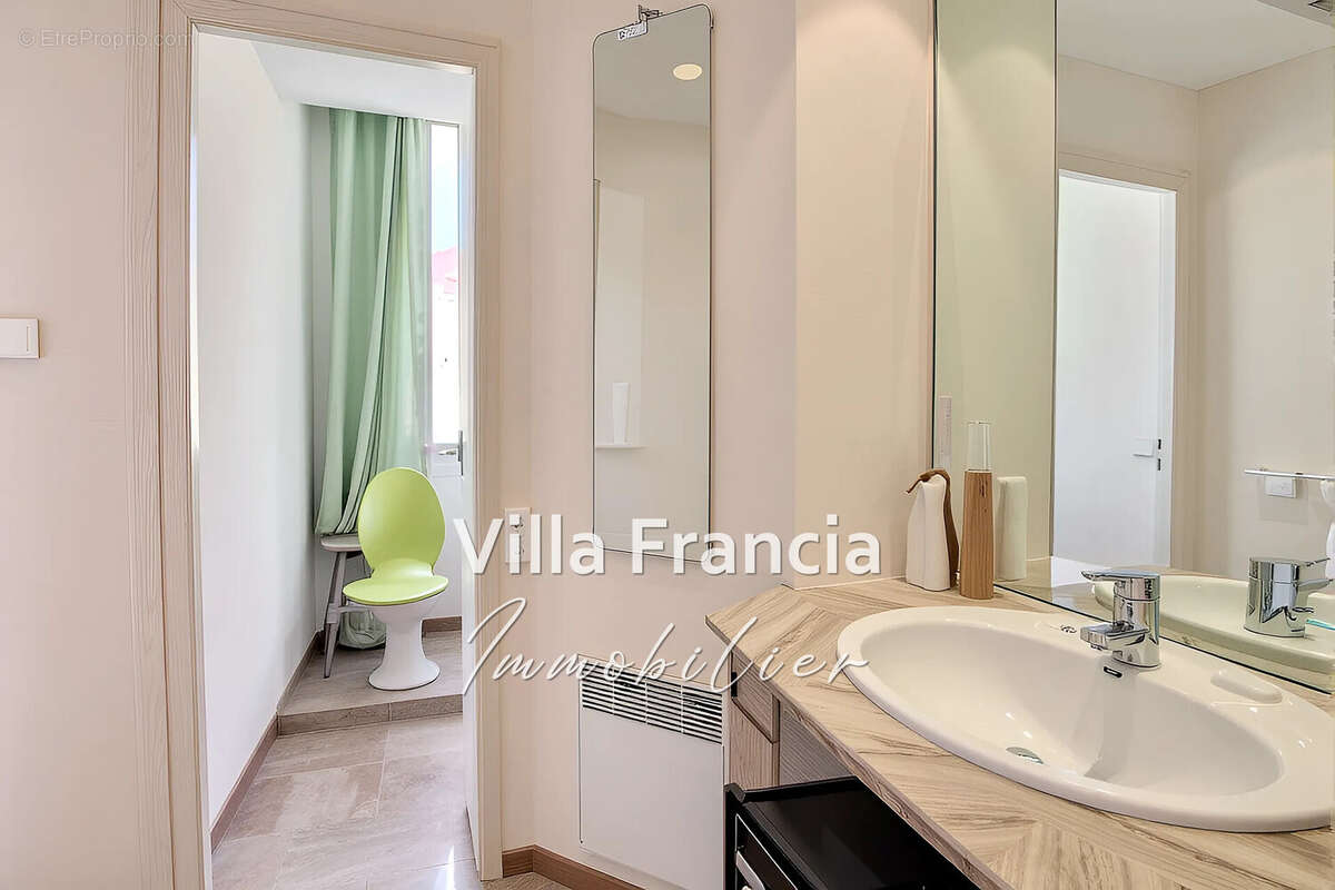 Appartement à CANNES