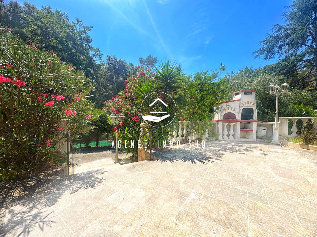 Maison à CAGNES-SUR-MER