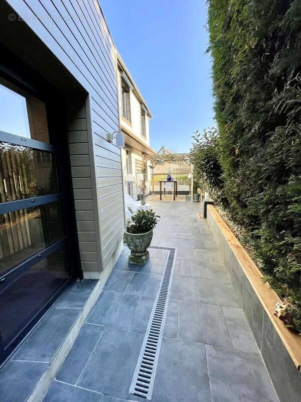 Maison à SAINT-ARNOULT