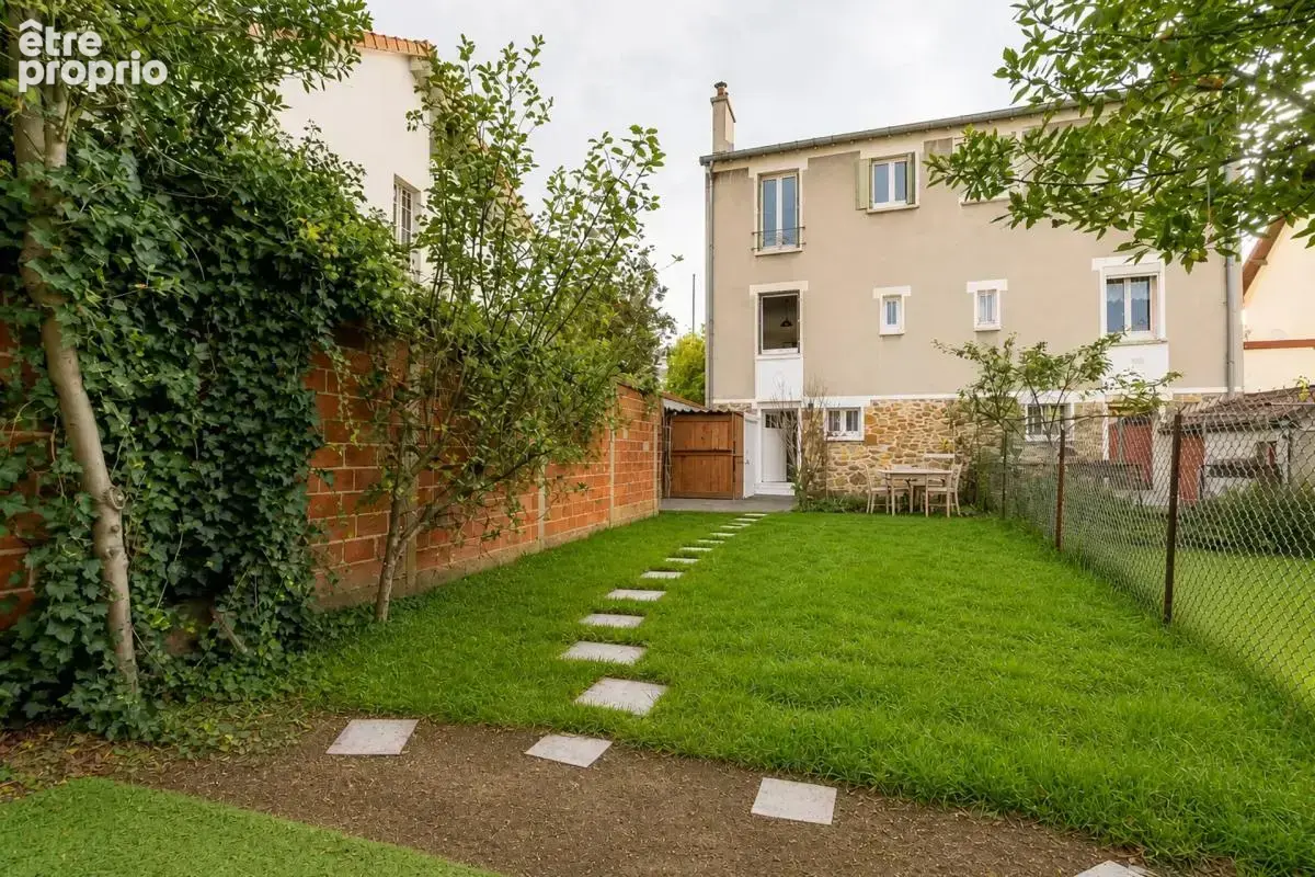 Belle maison mitoyenne de 4 pièces à Villemomble - photo 2