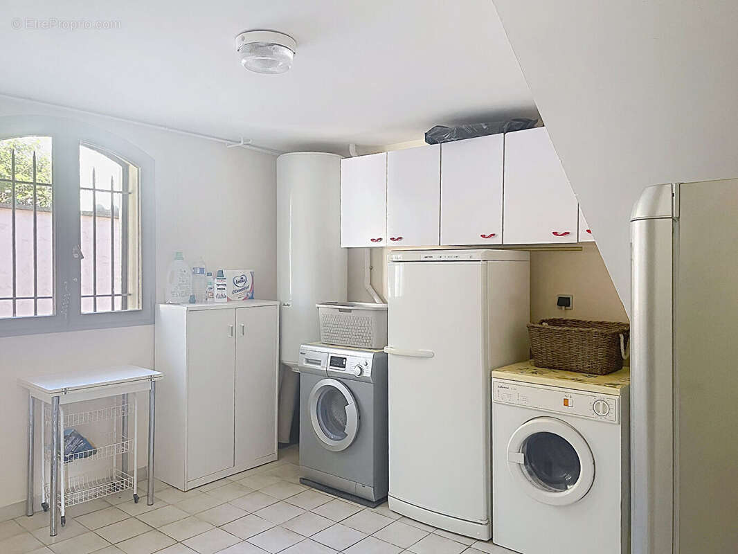 Maison à LES ANGLES