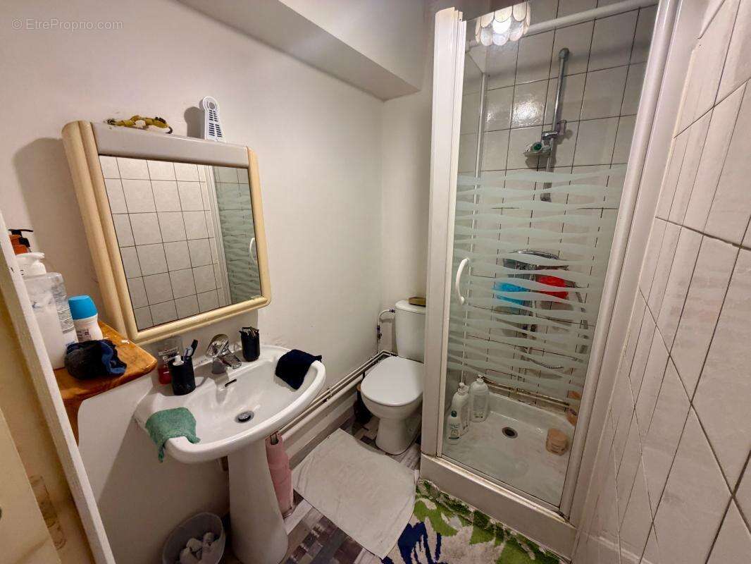 Maison à SAINT-GEOIRE-EN-VALDAINE