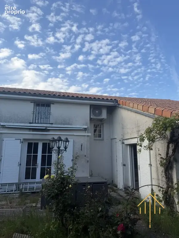 Maison 165 m² à Loudun  - photo 6