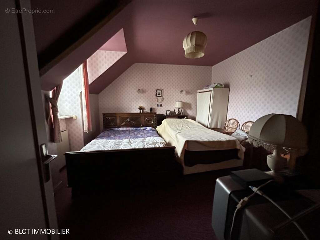 Maison à DOL-DE-BRETAGNE