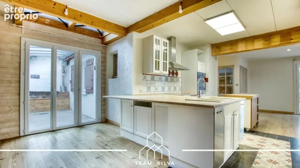 Maison 7 pièces 160 m² à vendre à Feyzin (69320) - photo 3