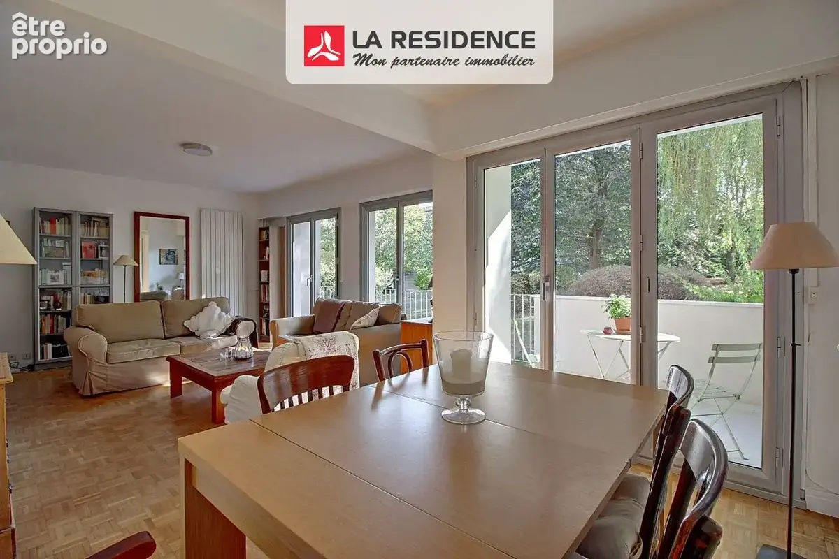 Appartement 5 pièces 89 m² à vendre à Chambourcy (78240) - photo 2
