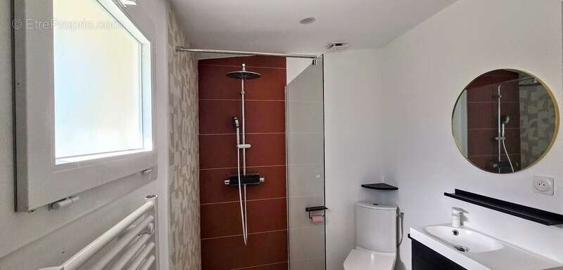 Maison à BRUGUIERES