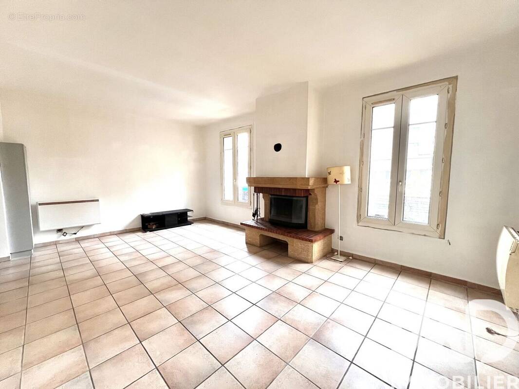 Photo 1 - Appartement à VITRY-SUR-SEINE