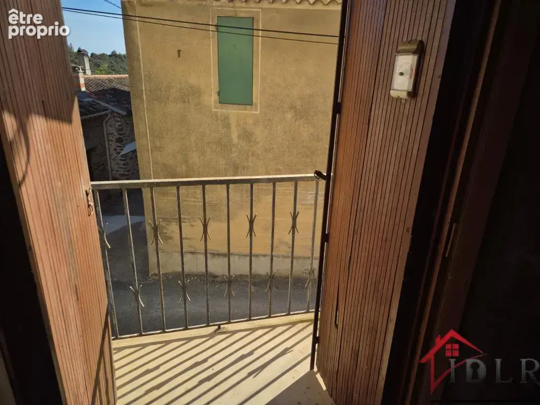 Maison de village avec garage et potentiel - photo 6