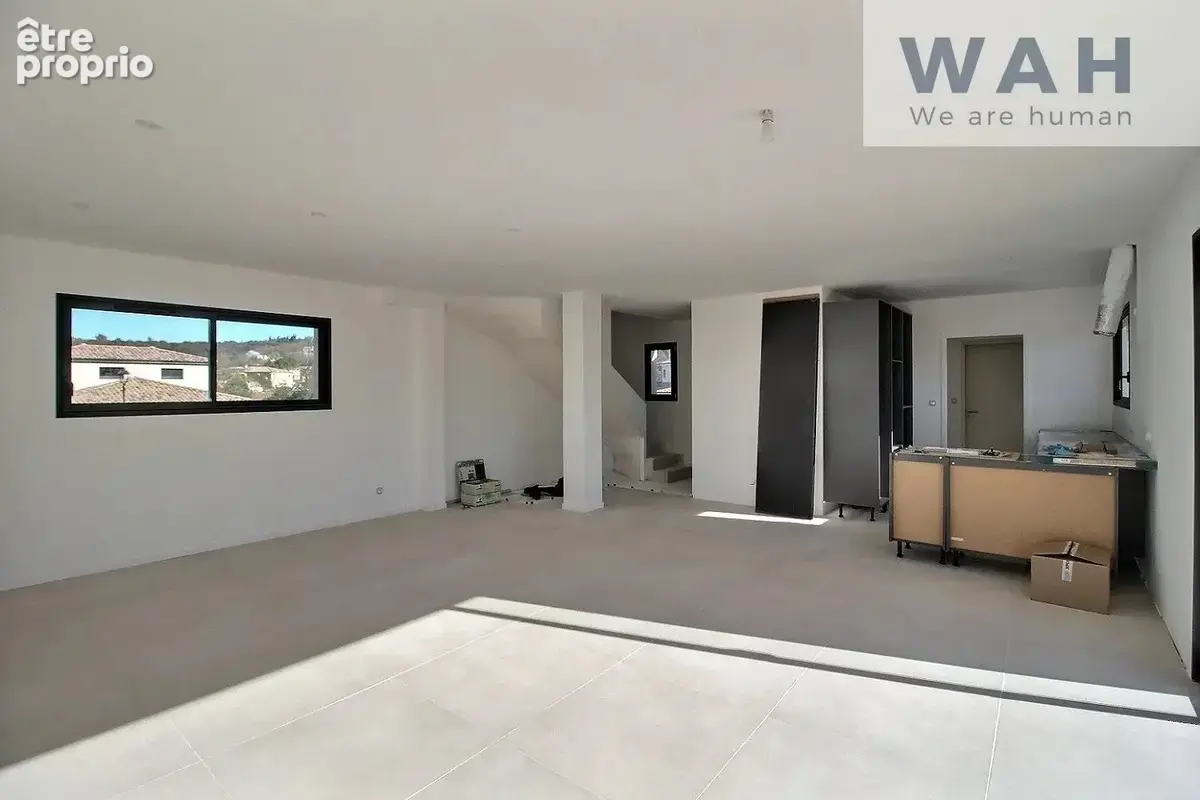 Vente villa de type 5 en r+1 avec garage et piscine sur une - photo 4