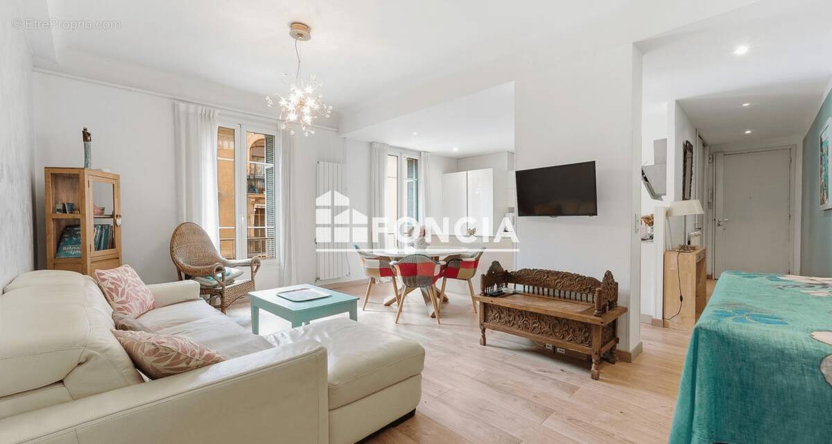 Appartement à MENTON