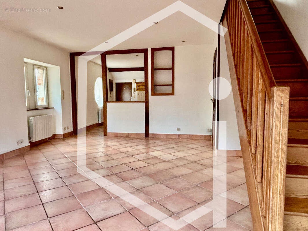 Appartement duplex lumineux   Centre-ville de Cosne-sur-Loire - photo 8