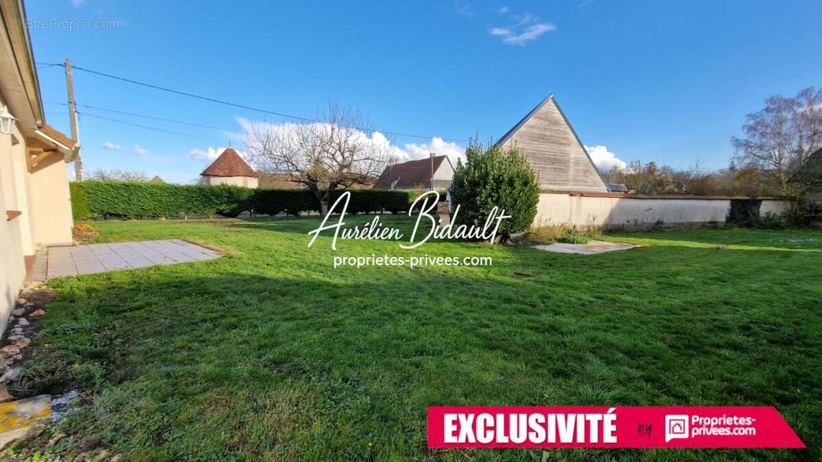 Maison à GROSSOEUVRE