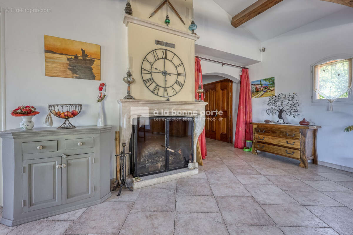 Maison à LA CADIERE-D'AZUR