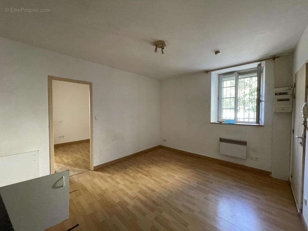 Appartement à TREBES