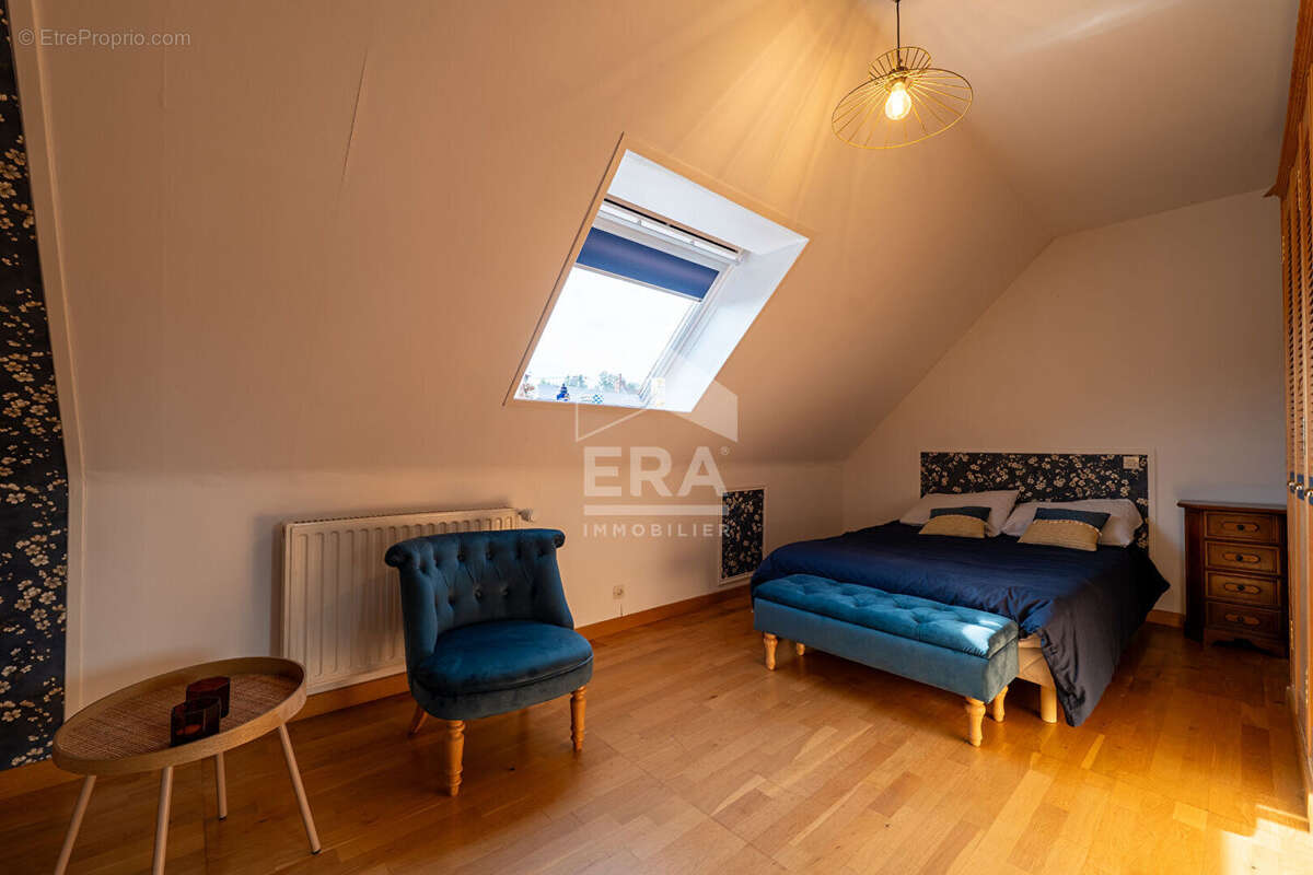 Maison à SAINT-MARTIN-AU-LAERT