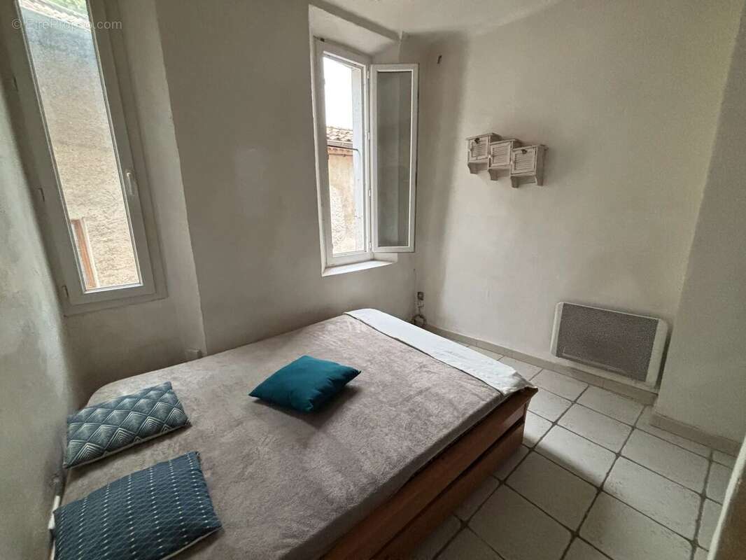 À vendre, joli T2, Figanieres. - photo 5