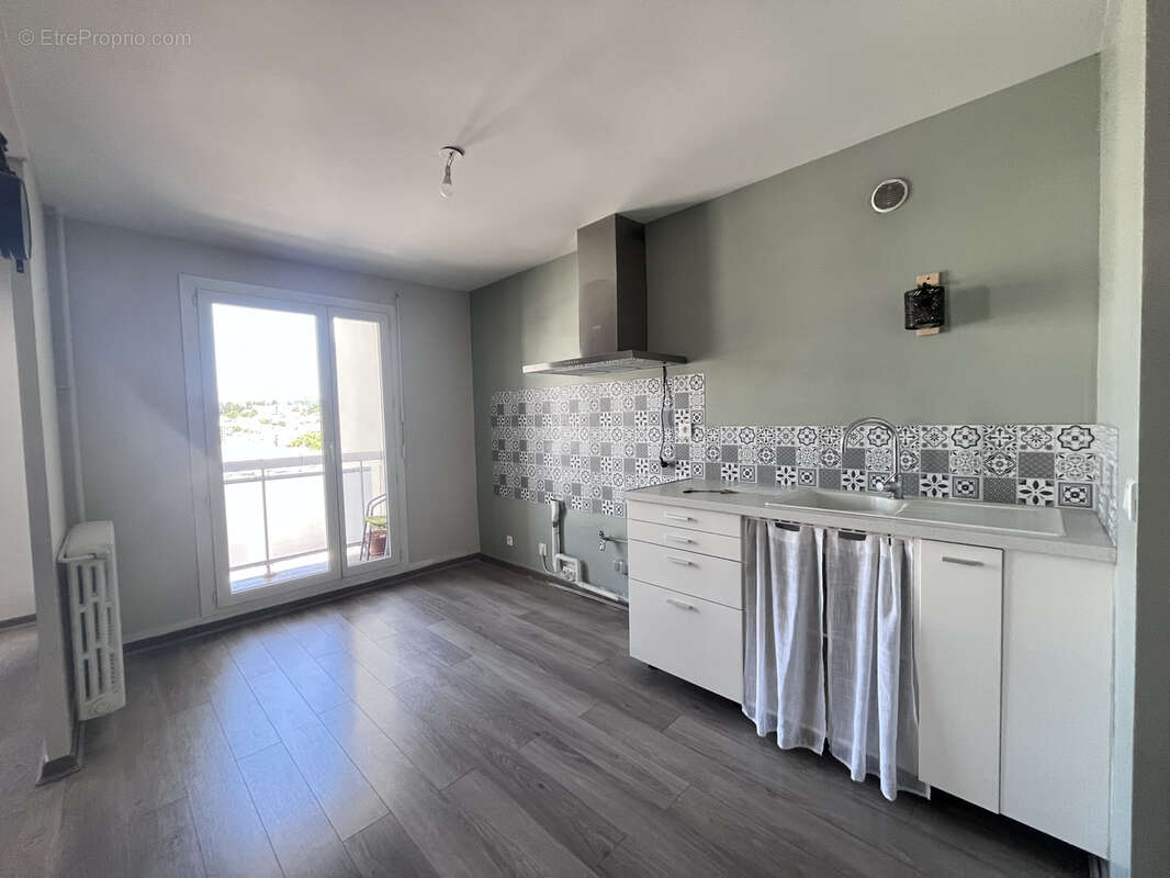 Appartement à SAINT-ETIENNE