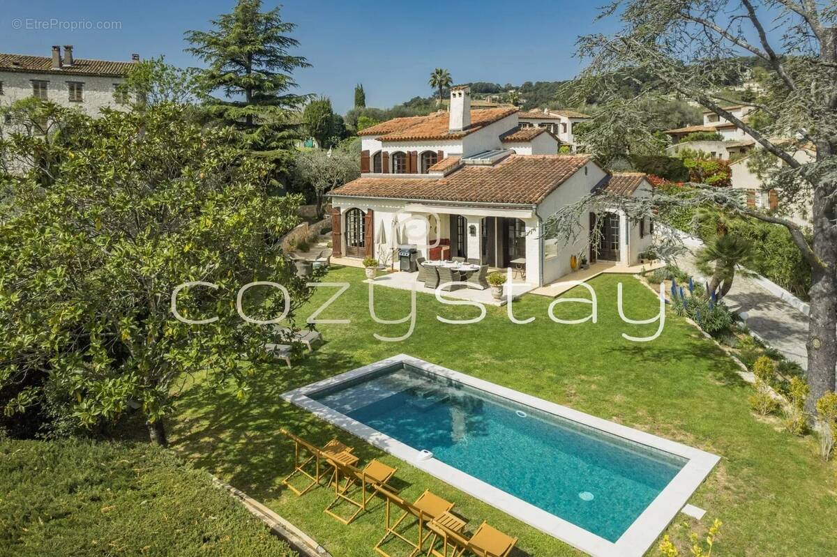 Maison à LA COLLE-SUR-LOUP