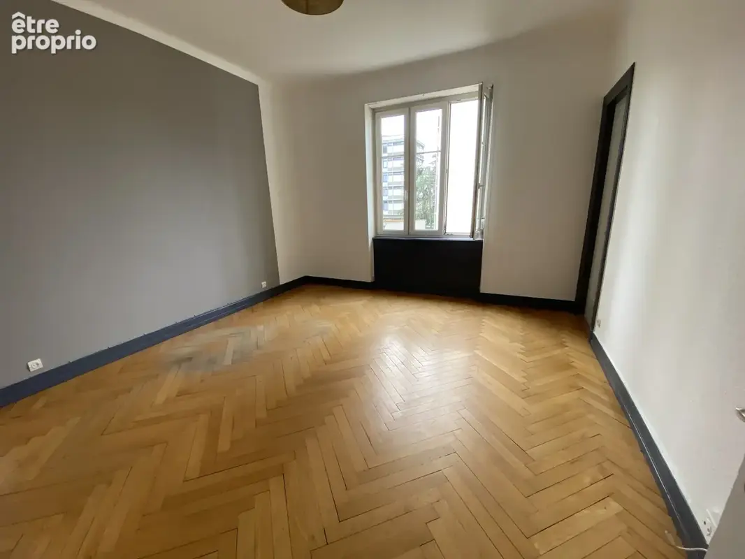 MULHOUSE   Quartier Salvator Appartement de caractère de 109 m2 avec ascenseur - photo 3