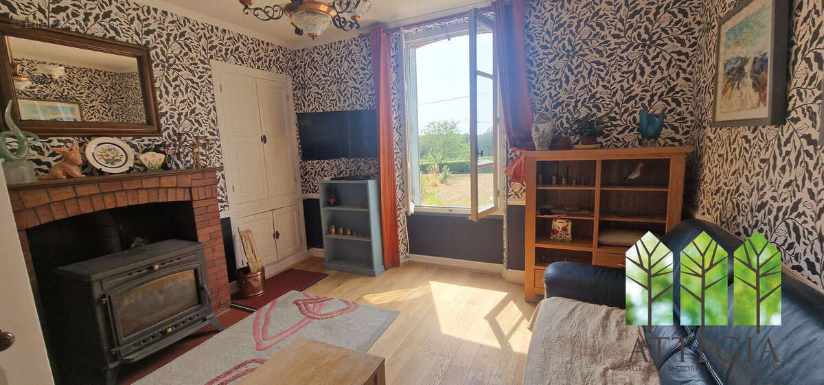 Maison à FRESSELINES