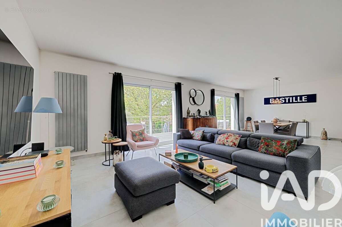 Photo 2 - Maison à VAIRES-SUR-MARNE