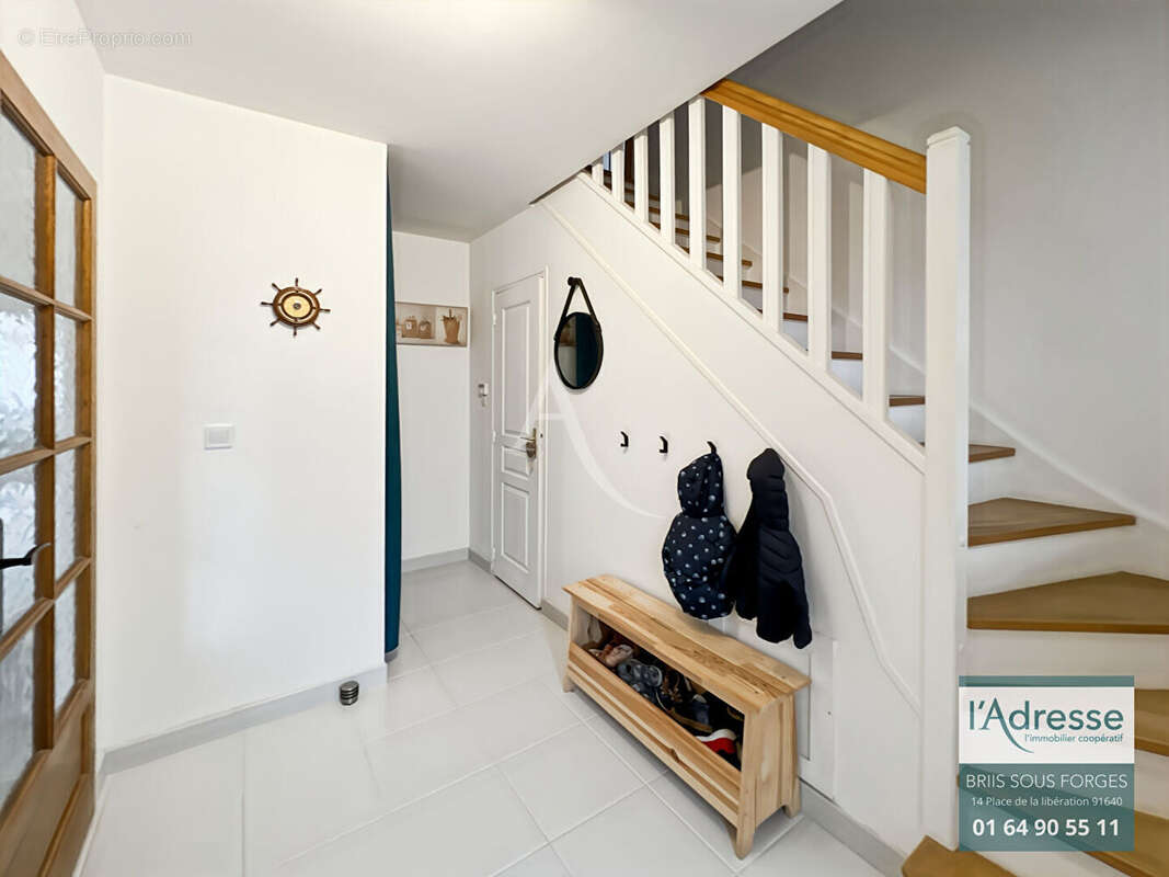 Maison à VAUGRIGNEUSE