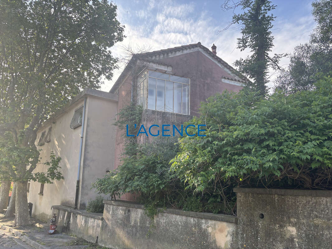 Maison à HYERES