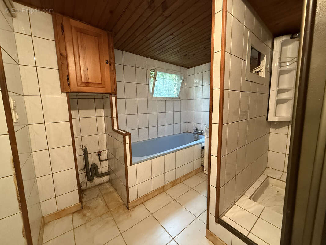 Maison à LES FORGES