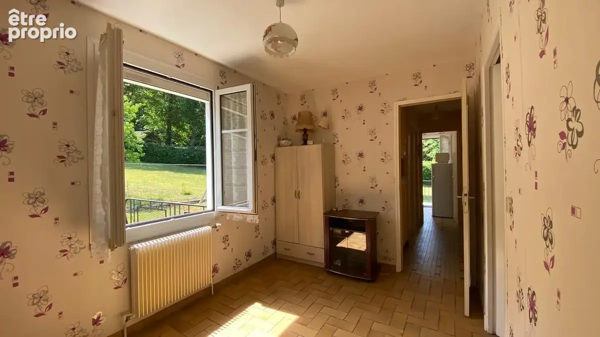 Maison lumineuse avec dépendance et terrain clos dans un cadre verdoyant   Montrichard - photo 6