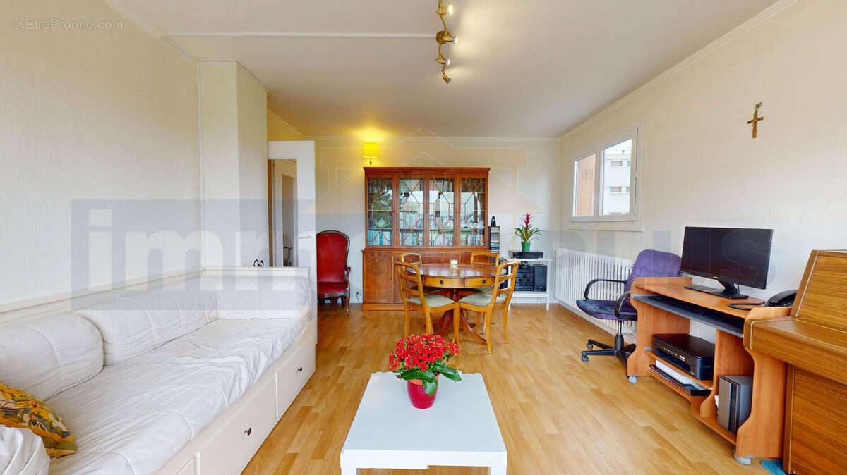 BOIS D'ARCY Appt 3 pièces de 59,27 m² hab, 2 chambres, balcon, cave et GARAGE - photo 5