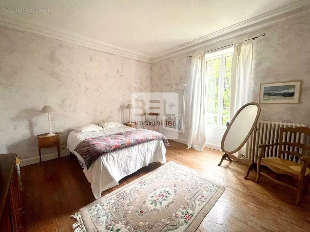 Maison à BAGNOLS-SUR-CEZE