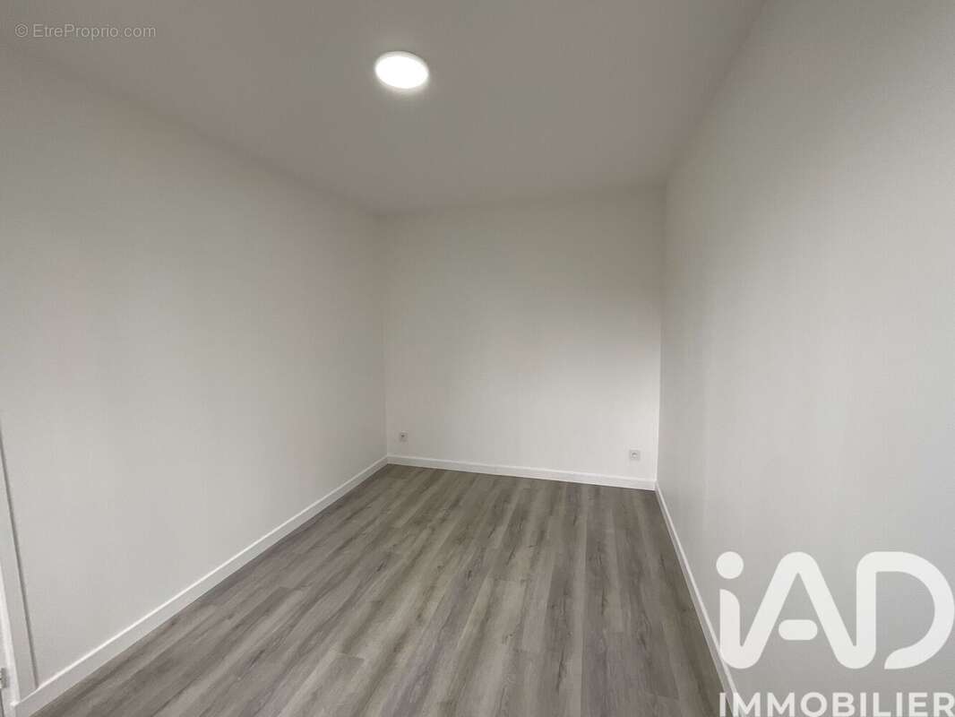 Photo 4 - Appartement à LIVRY-GARGAN