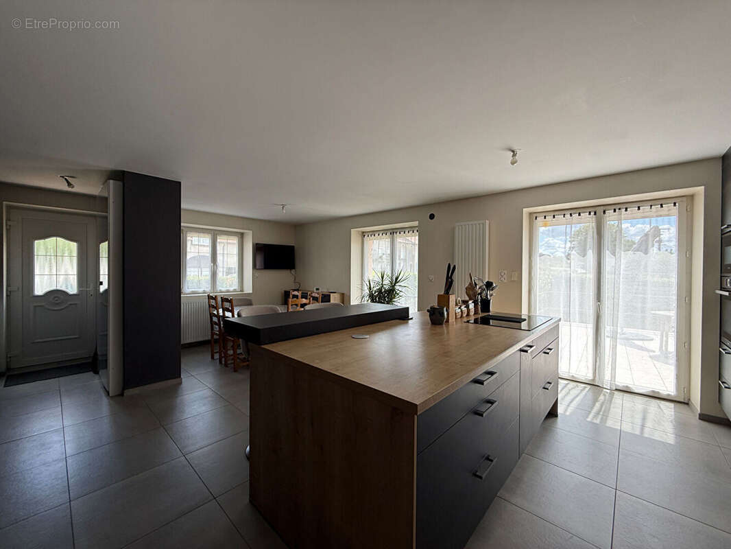 Maison 180 m2 - photo 2