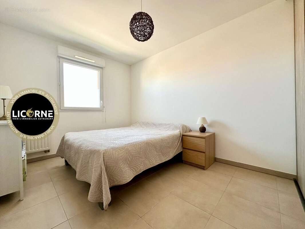 Appartement à LE PUY-SAINTE-REPARADE