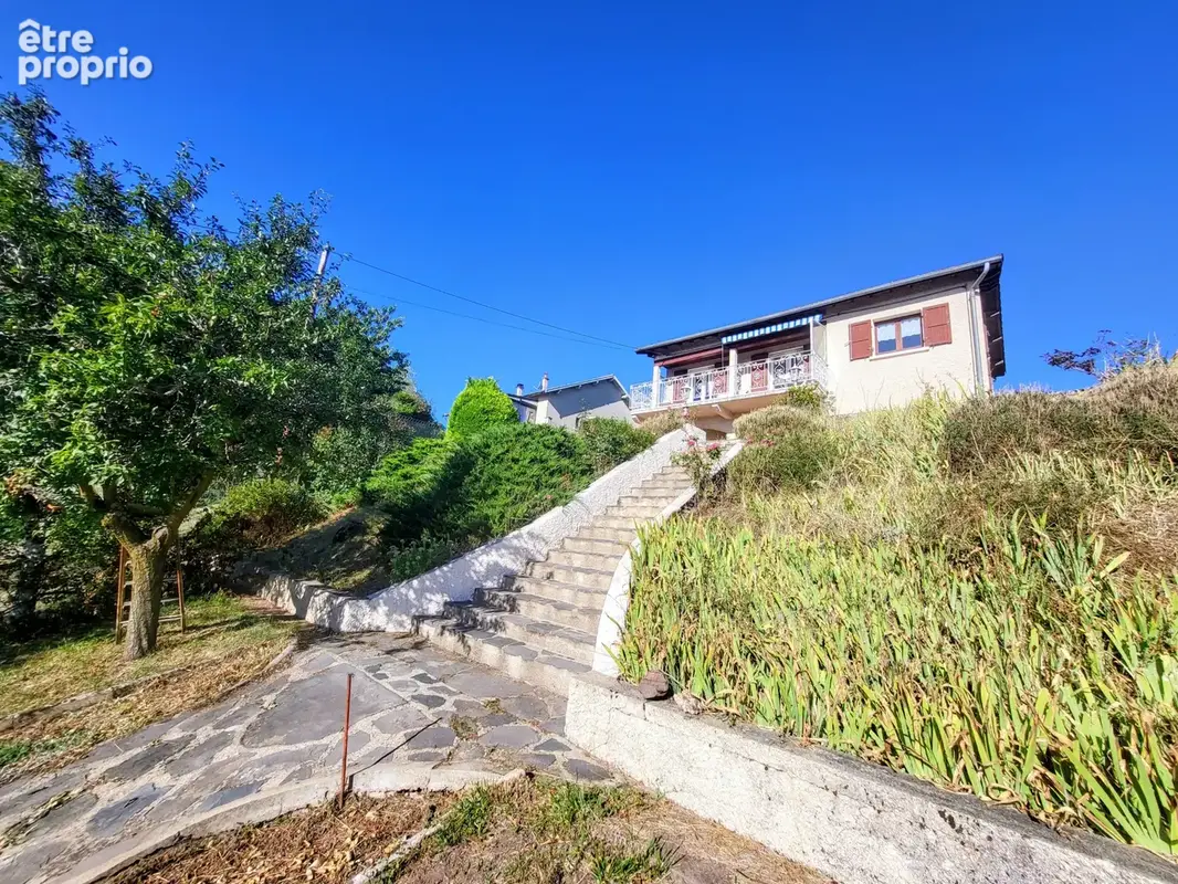 POLIGNAC   Une maison où la vue devient un véritable art de vivre - photo 6