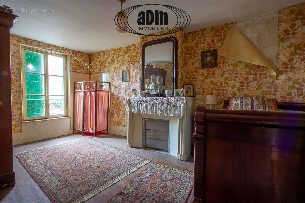 Maison à REUIL-EN-BRIE