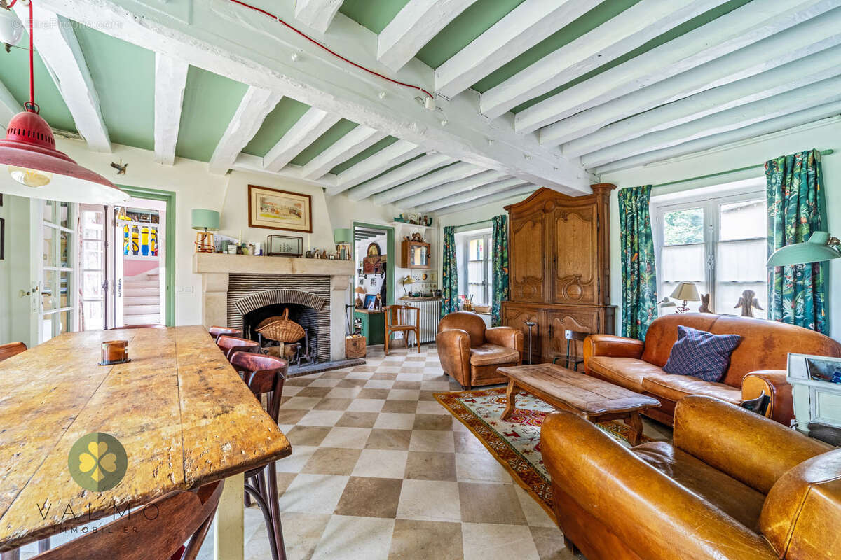 Maison à MONTFORT-L'AMAURY