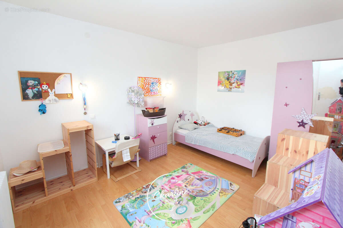 Maison à SAINTE-MARIE-AUX-CHENES