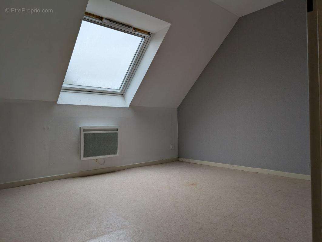 Maison à SAINT-POURCAIN-SUR-SIOULE