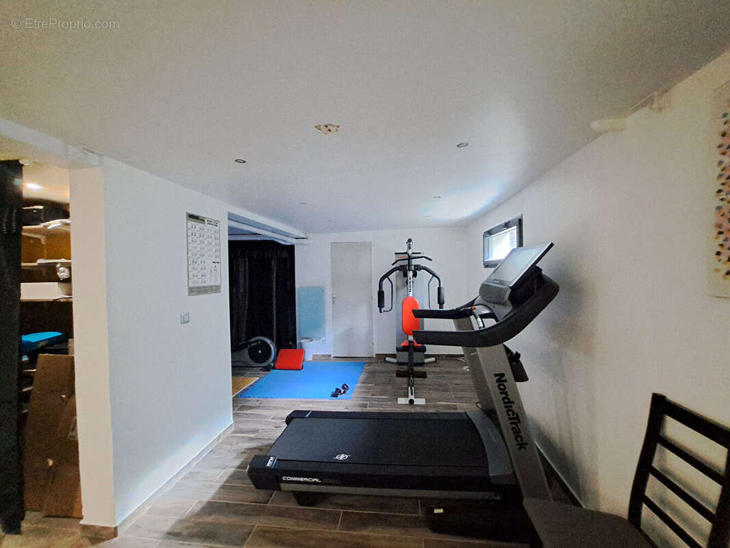 Autre à CHATELLERAULT